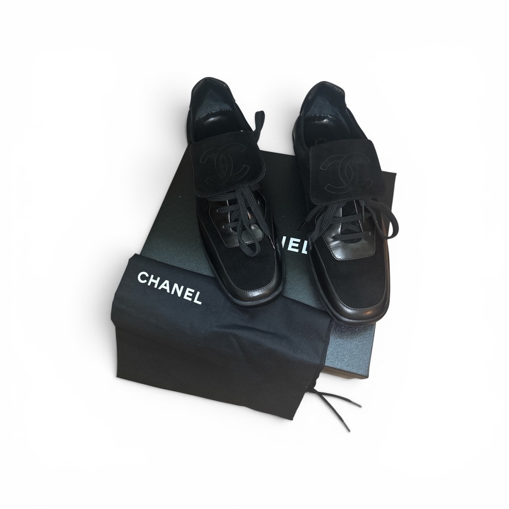 Chanel CC Logo Flap Suede Leather Sneakers Black Low Top Trainers size 38 - Picture 2 of 11